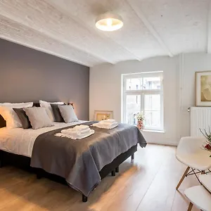 Gracht 62 Bed & Breakfast Maastricht